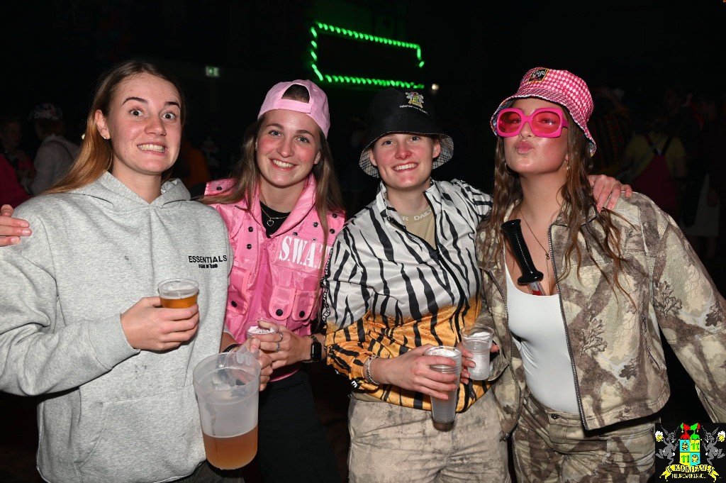 ../Images/Opwarmbal 2026 179.jpg